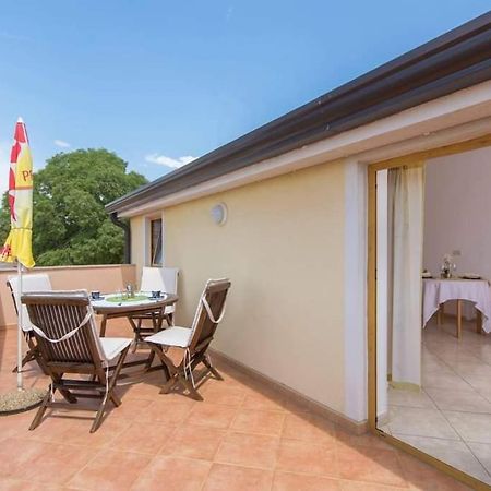 Gimy Villa&App 1 Porec Gedići Buitenkant foto