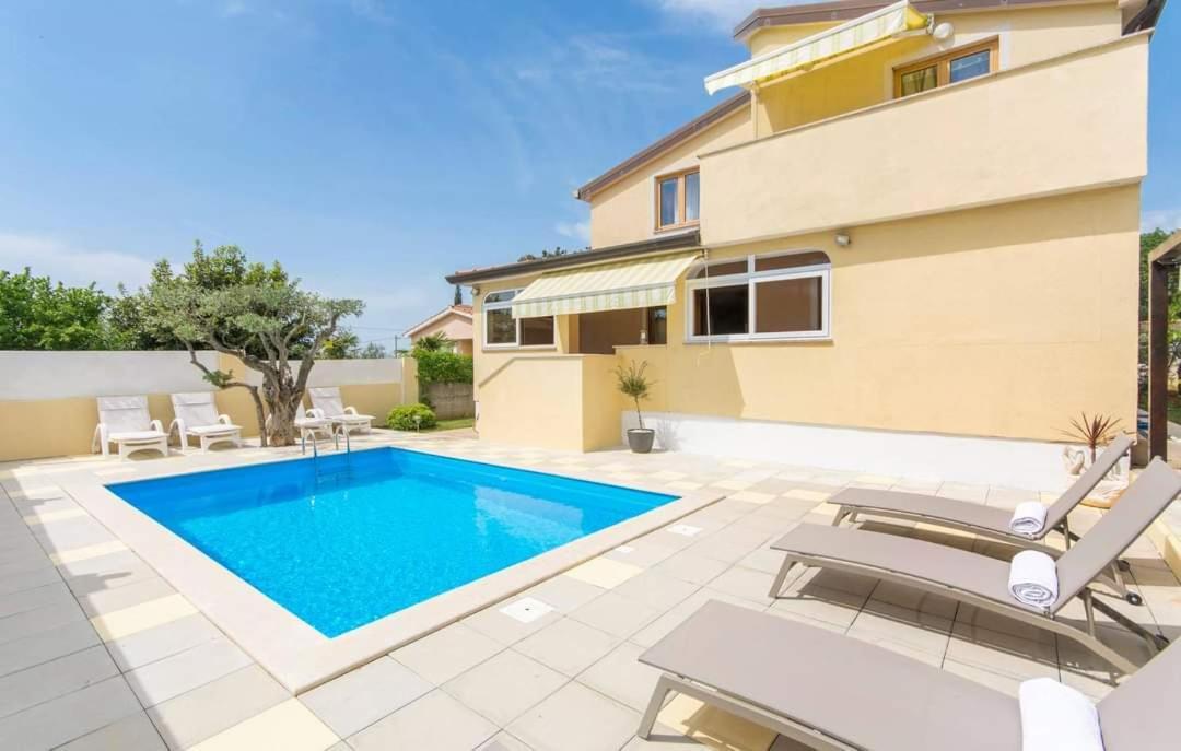 Gimy Villa&App 1 Porec Gedići Buitenkant foto