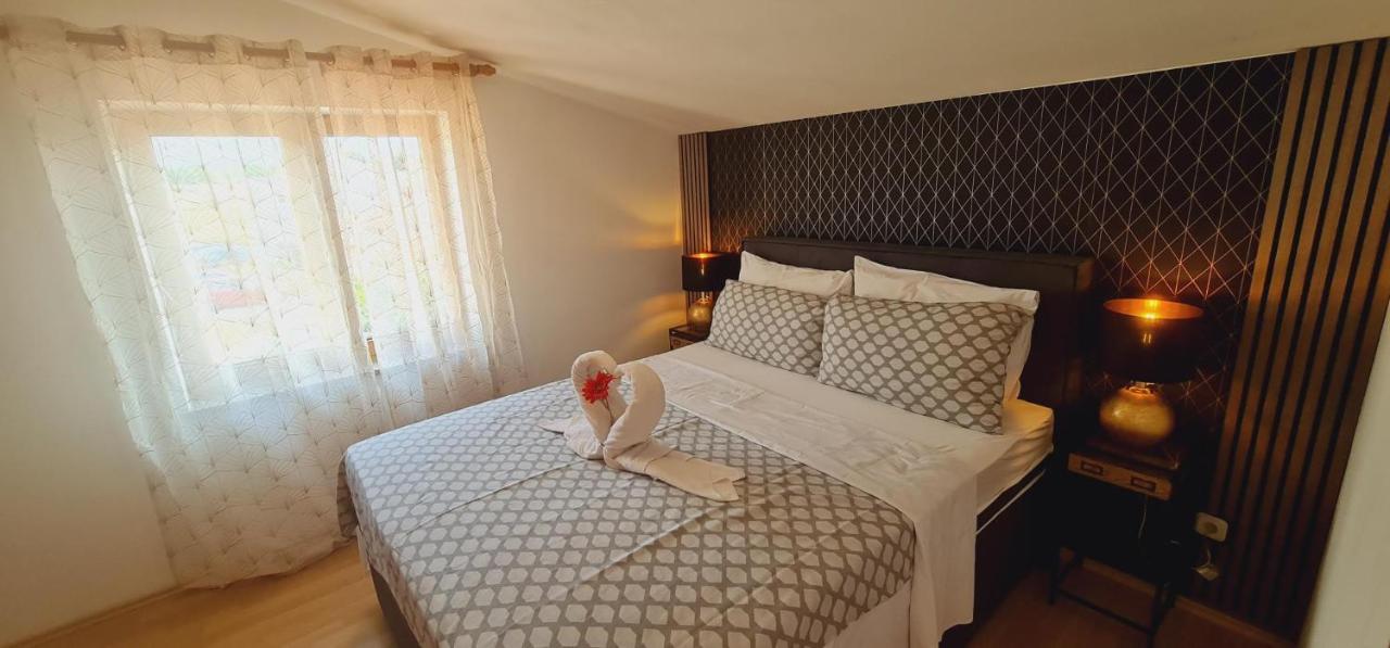 Gimy Villa&App 1 Porec Gedići Buitenkant foto